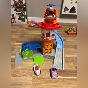 VTech Go! Go! Smart Wheels Launch and Chase Police Tower